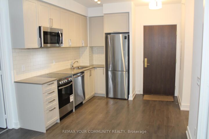 Property Photo:  268 Buchanan Drive 203W  ON L3R 8G9 