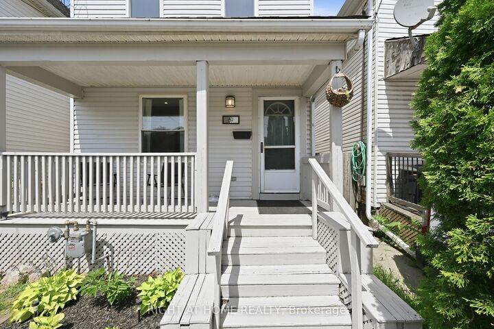 Photo de la propriété: 69 Hillyard Street ON L8L 6B3