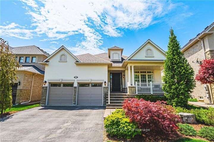Property Photo: 2178 Berwick Drive ON L7M 5C2
