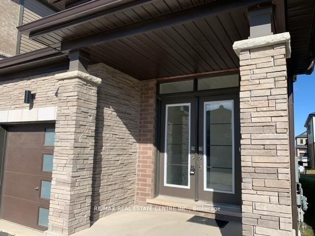 Property Photo: 16 Monteith Drive S ON N3T 0W6
