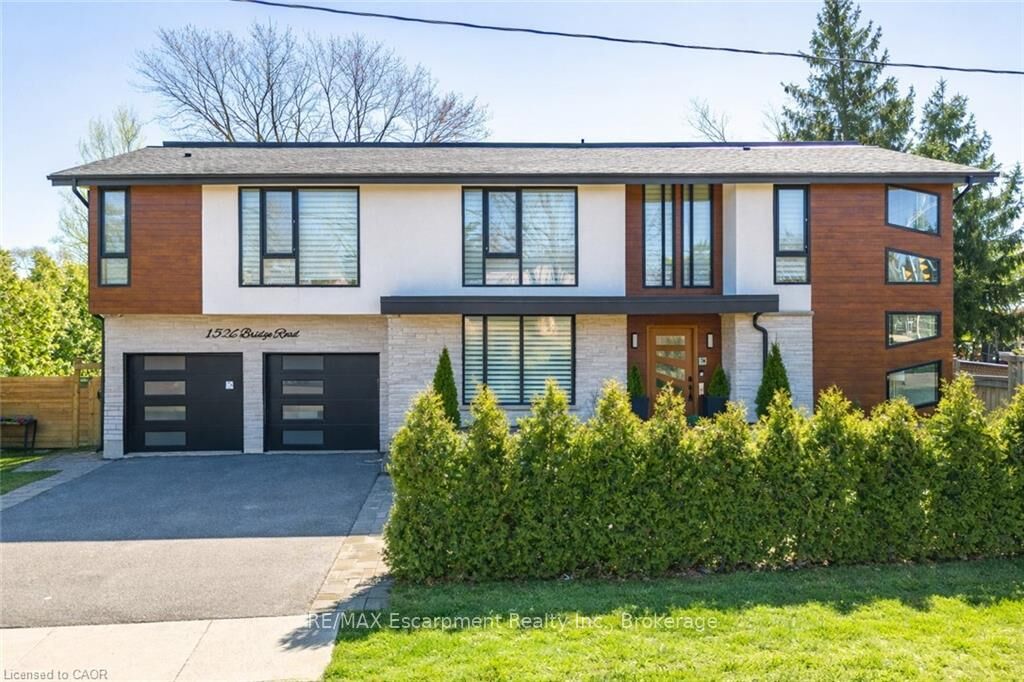 Property Photo: 1526 Bridge Road ON L6L 2E3