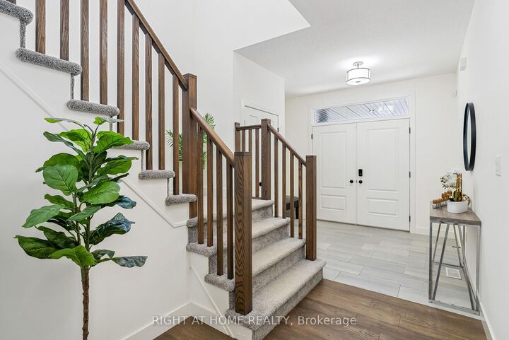 Property Photo:  2280 Tokala Trail  ON N6G 0V6 