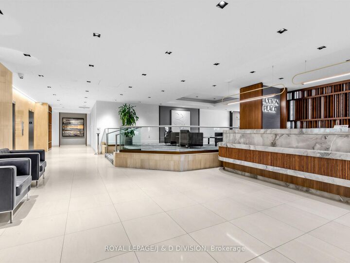Property Photo:  71 Charles Street E 304  ON M4Y 2T3 