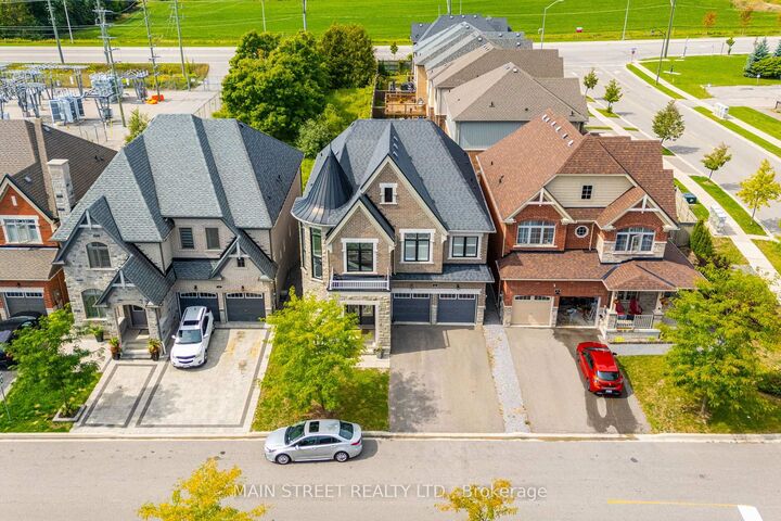Property Photo: 6 Leaden Hall Drive ON L0G 1R0
