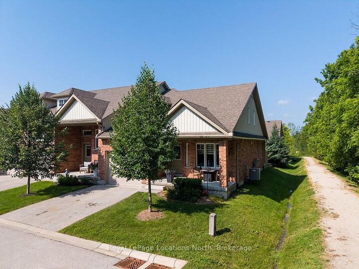 Property Photo: 216 Macintosh Lane ON N4L 0A5