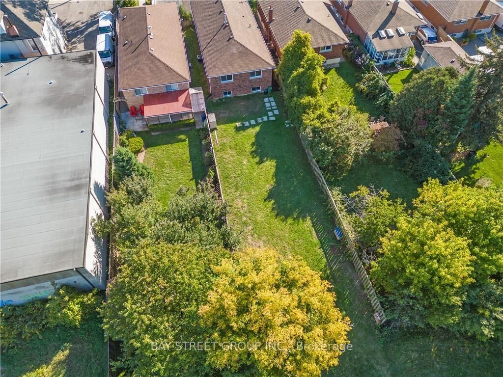 Property Photo: 66 Ewen Road ON L8S 3C5