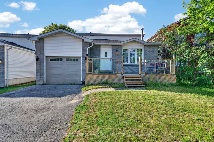 41 Whitehorn Crescent — photo 1