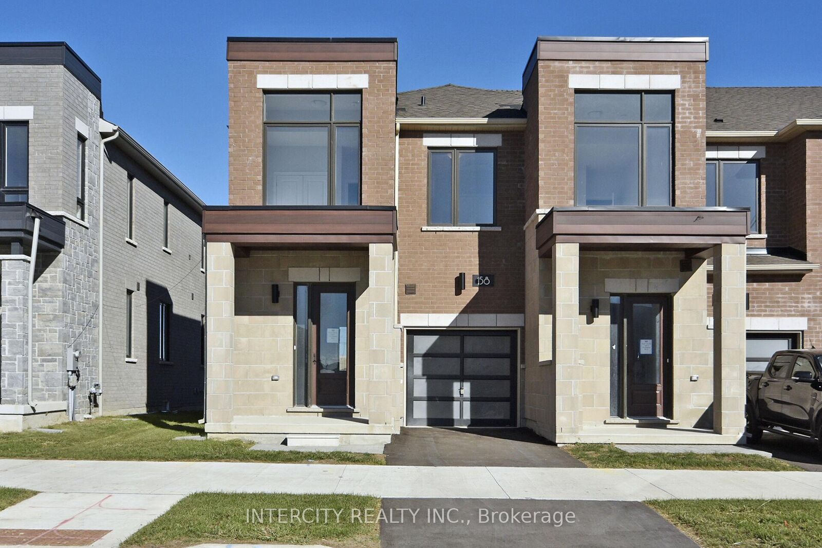 Property Photo:  158 Mumbai Drive  ON L3S 3K5 