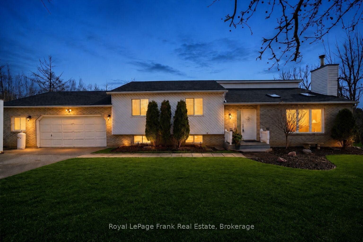 Property Photo: 128 River Road ON K9V 4R4