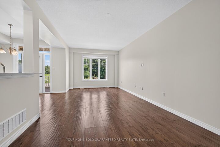 Property Photo:  114 Dunrobin Lane  ON L3M 0H4 