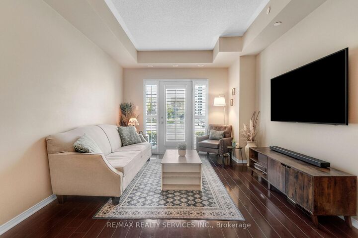 Property Photo: 5150 Winston Churchill Boulevard 101 ON L5M 0P1