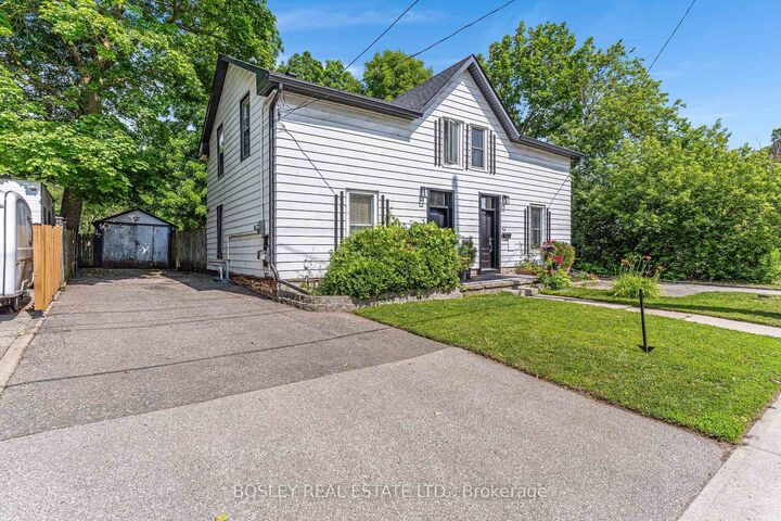 Property Photo: 156 St. Andrews Street ON N1S 1N3