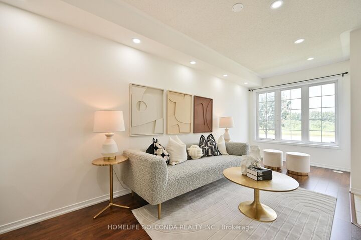 Property Photo: 5277 Major Mackenzie Drive E ON L6C 0N3