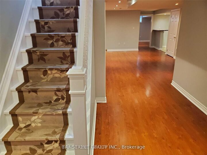 Property Photo: 92 Sir Jacobs Crescent (Bsmt) ON L7A 3V2