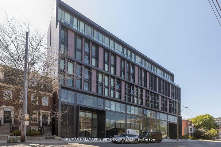 1414 Bayview Avenue 409 — photo 1