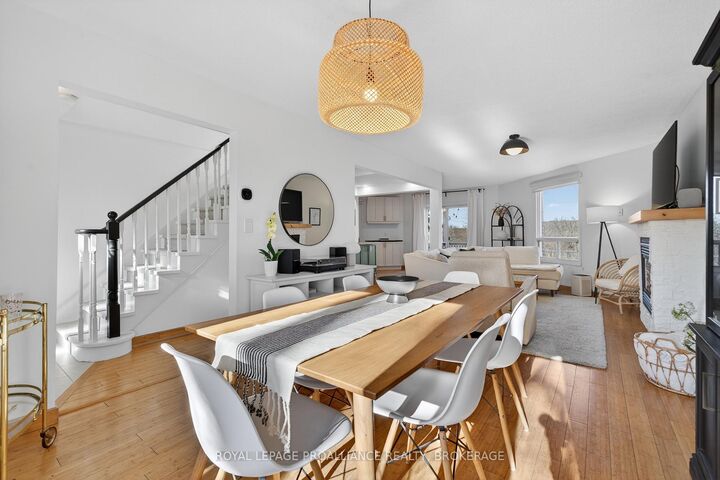 Property Photo:  41 Chartwell Crescent  ON K7K 6P2 