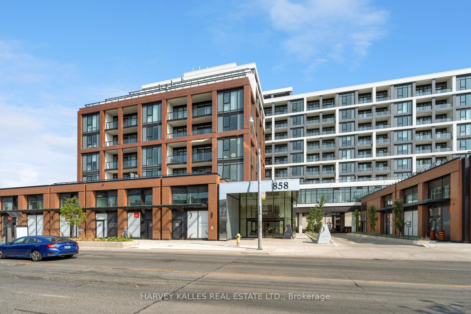 Property Photo: 858 Dupont Street 836 ON M6G 0C1
