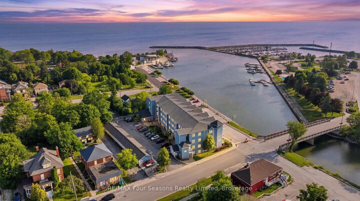 Property Photo: 34 Bayfield Street 301 ON N4L 1Y2