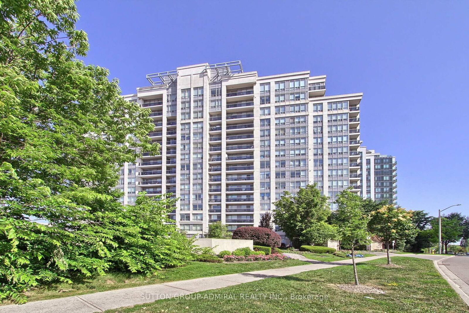 Property Photo: 50 Disera Drive 905 ON L4J 9G1