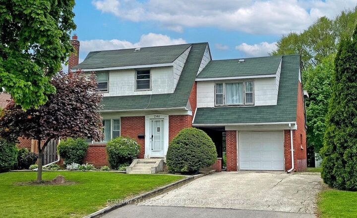 Property Photo:  246 Waterloo Avenue  ON M3H 3Z4 