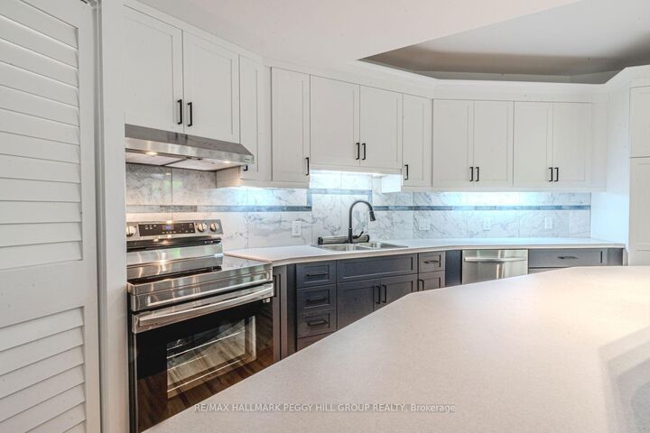 Property Photo:  210 Patterson Road Lower  ON L4N 9B8 