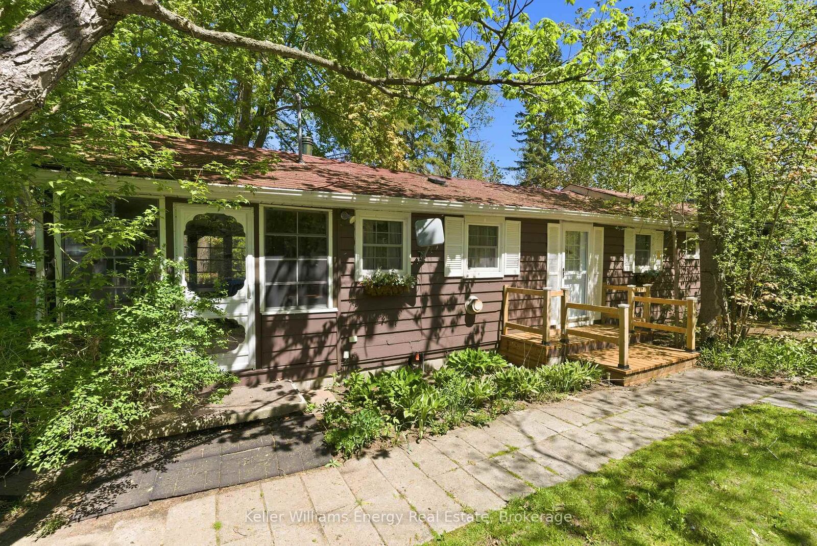 Property Photo: 205 Driftwood Shores Road ON K0M 2B0