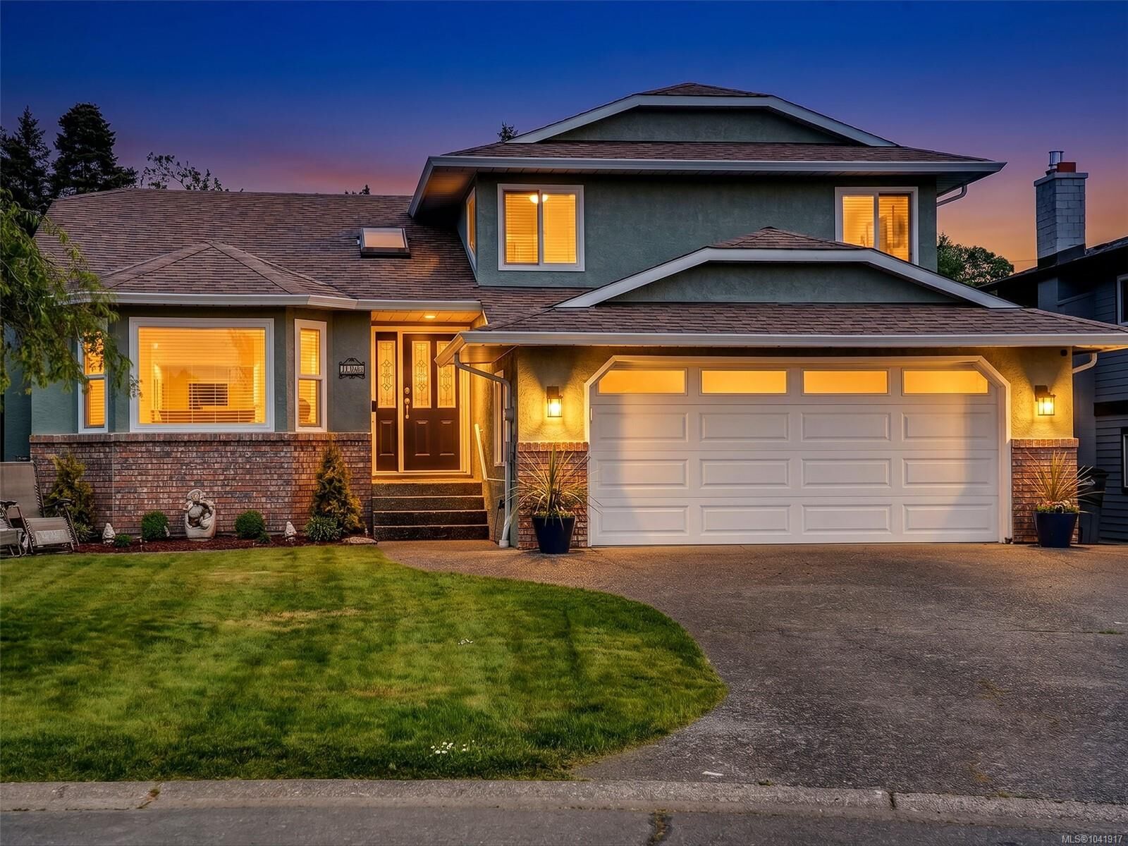 Property Photo:  4256 Ponderosa Cres  BC V8Z 7G2 