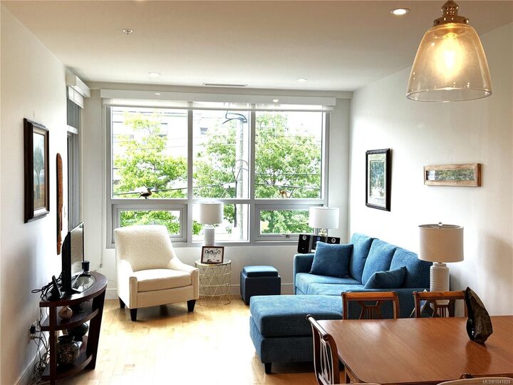 Property Photo: 916 Lyall St #204 BC V9A 5E6