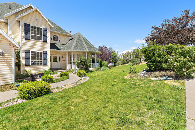 Property Photo:  1327 N 850 E  UT 84062 