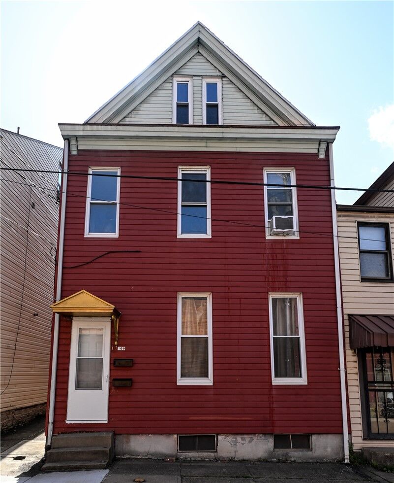 Property Photo:  100 S 14th St  PA 15203 