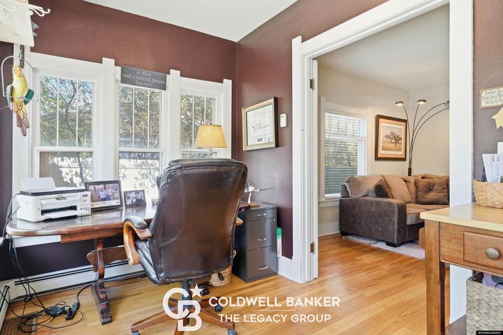 Property Photo: 216 E 9th WY 82601
