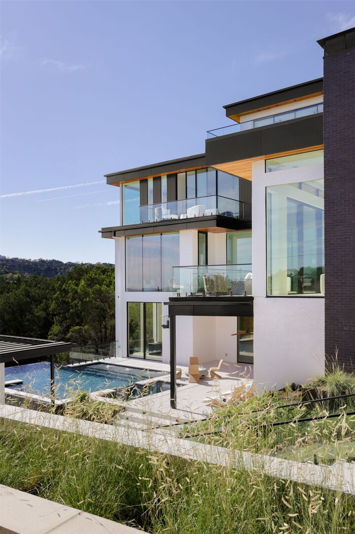 Property Photo:  1003 The High Road  TX 78746 