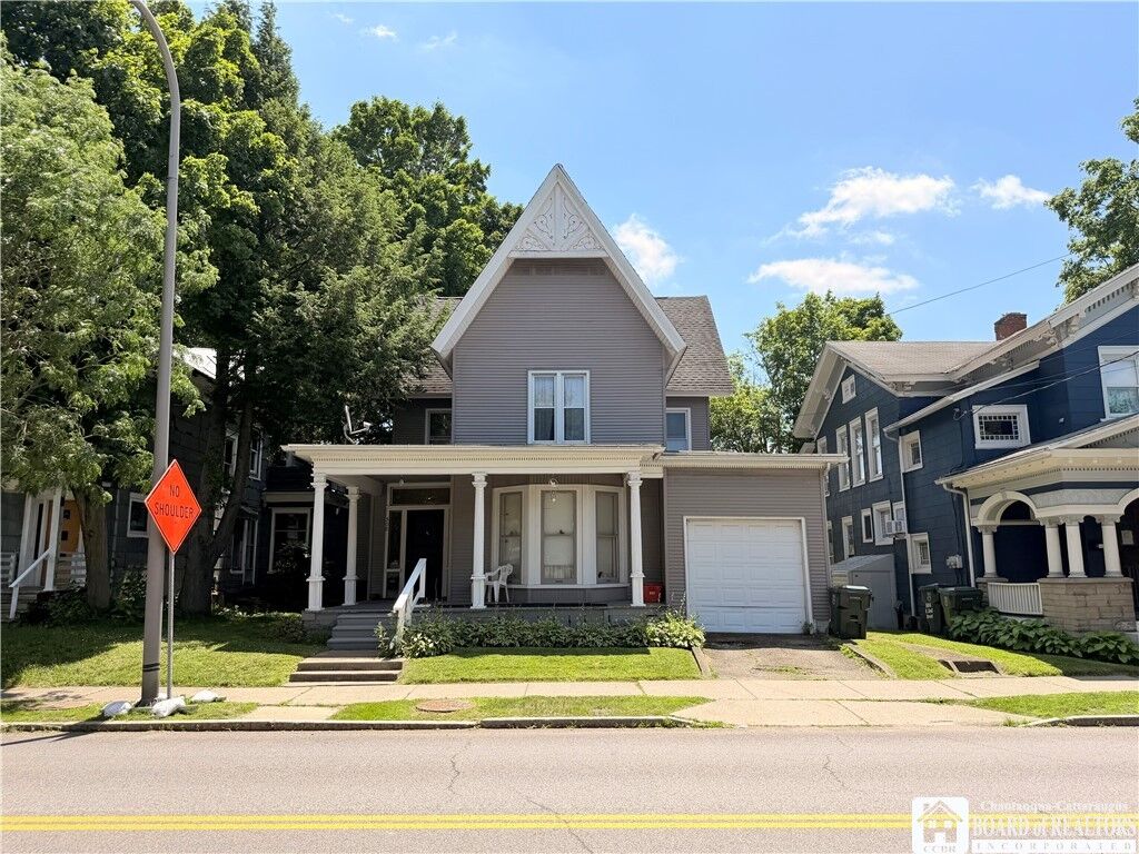 Property Photo:  508 E 2nd Street  NY 14701 