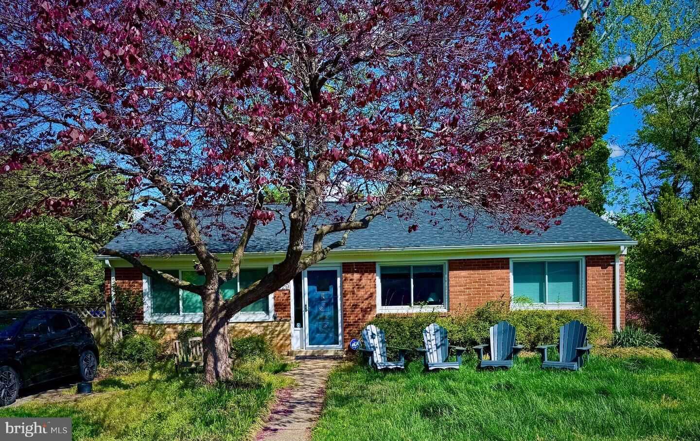 Property Photo: 8429 Farrell Drive MD 20815
