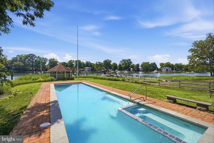 Property Photo: 104 Myrtle Street MD 21654