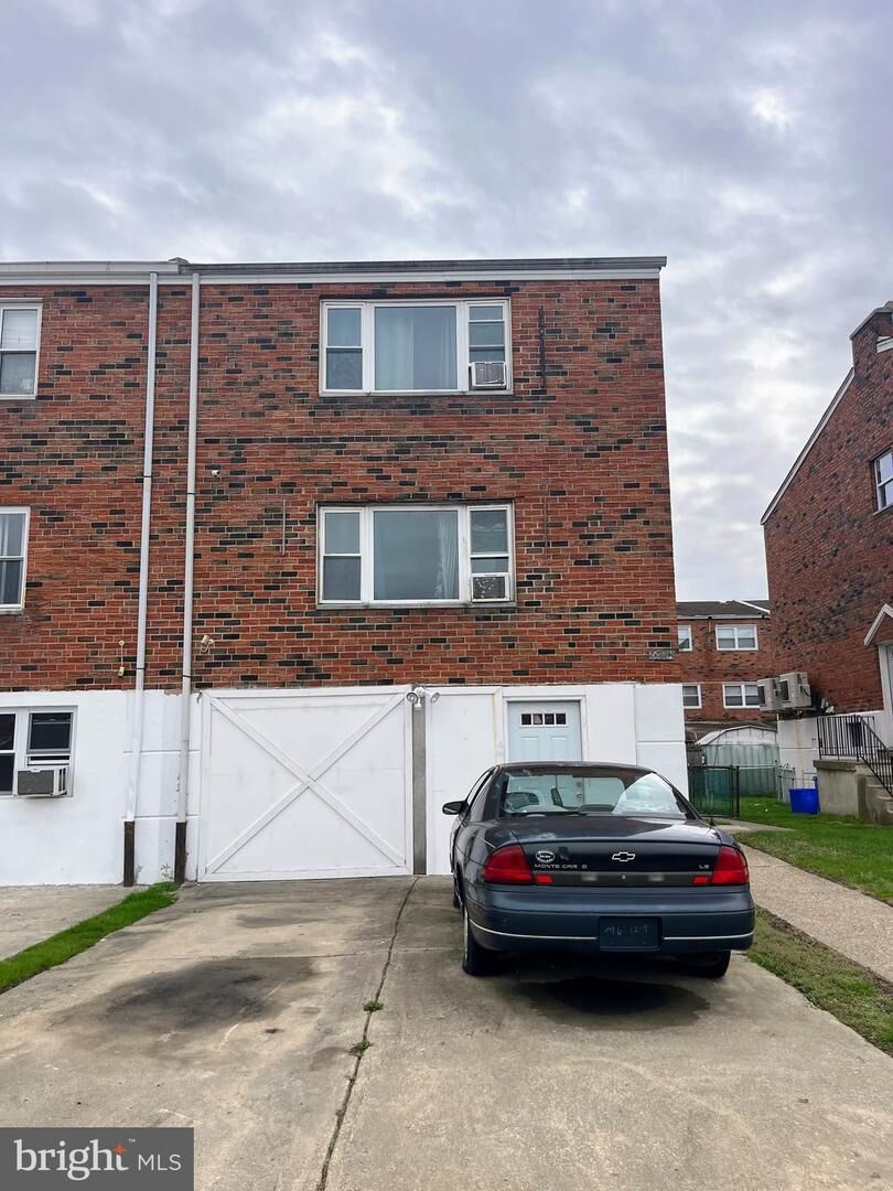 Property Photo:  7314 Longspur Place  PA 19153 