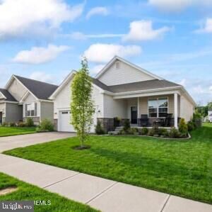 Property Photo:  38 Keeneland  NJ 08533 