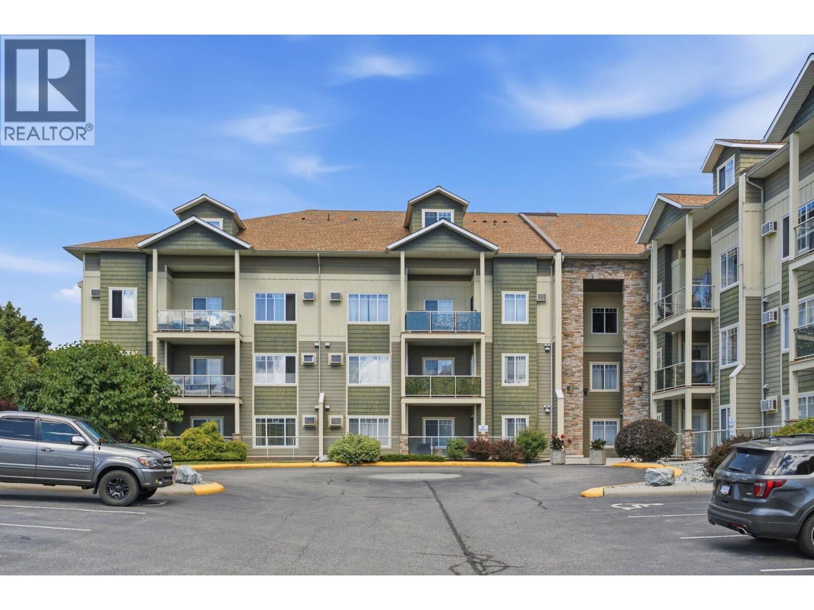 Property Photo:  2120 Shannon Ridge Drive 214  BC V4T 2Z3 