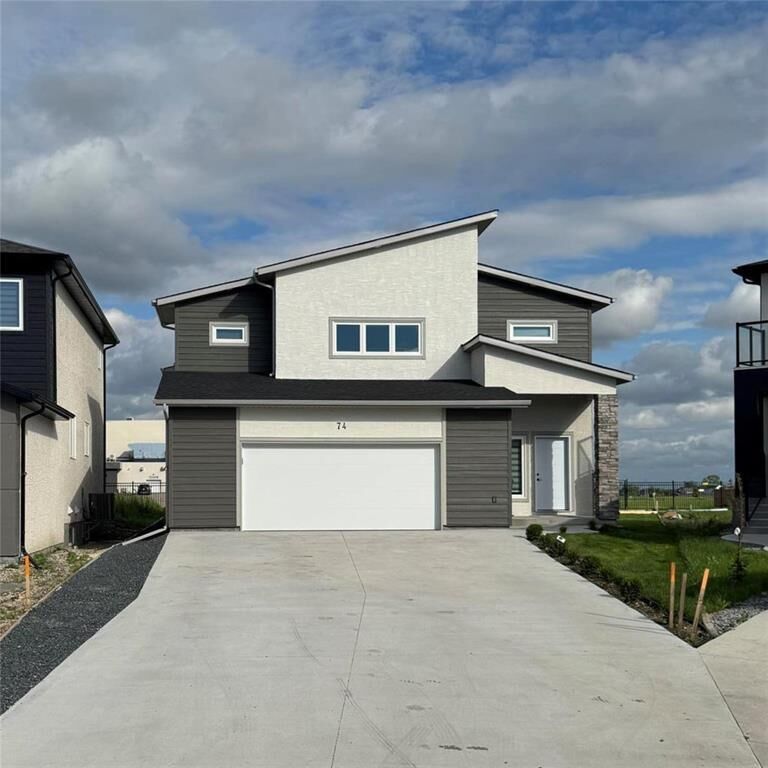 Property Photo:  74 Red Pine Drive  MB R4A 0E9 