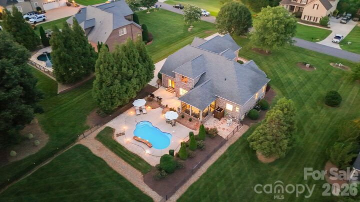 Property Photo: 160 Riverchase Lane NC 28115