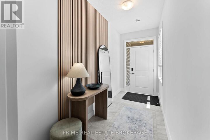 Property Photo:  530 Gatestone Road 52  ON N6M 0A2 