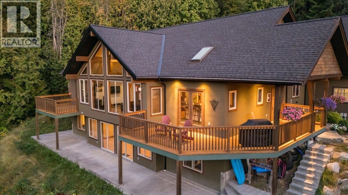 Property Photo: 3213 Vindusky Road BC V1L 6X7