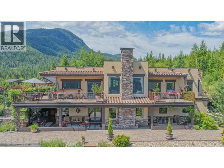 Property Photo: 1309 Eagle Ridge Road BC V0E 2G4