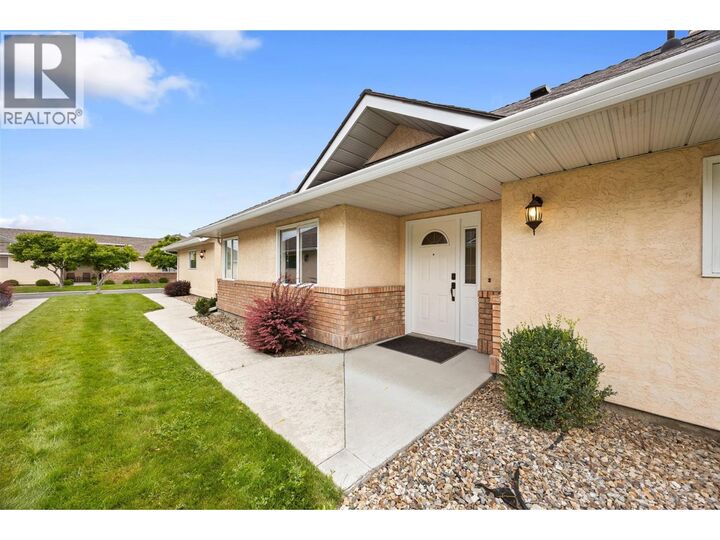 Property Photo: 1886 Parkview Crescent 9 BC V1X 7G6