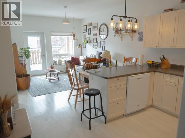 Property Photo:  104-505 Ogilvie Street  YT Y1A 2S6 