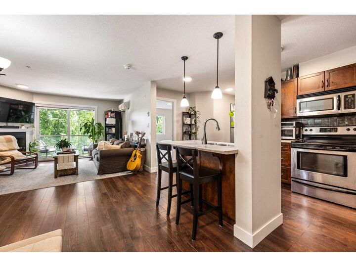 Property Photo: 2038 Sandalwood Crescent 309 BC V2S 3H6