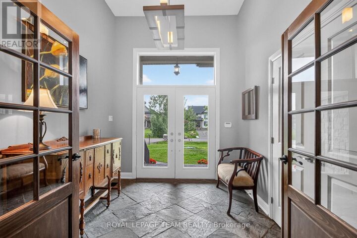 Property Photo: 1801 Cedarlakes Way ON K4P 1G4