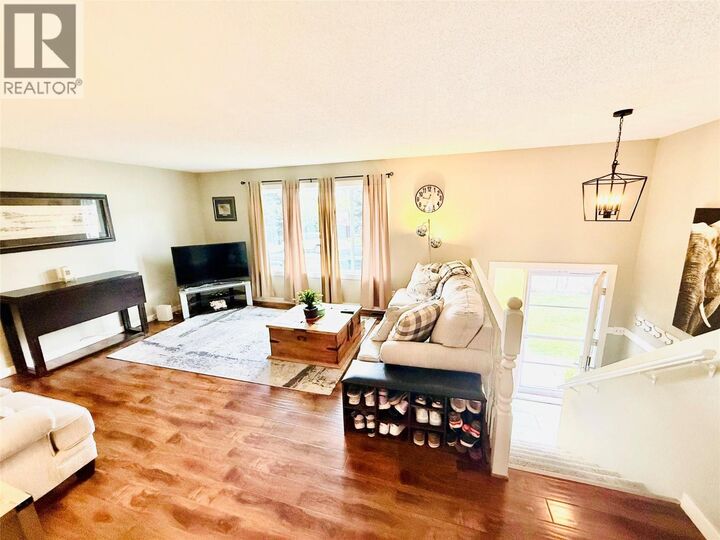 Property Photo:  20 Green Avenue  BC V2A 7Z2 