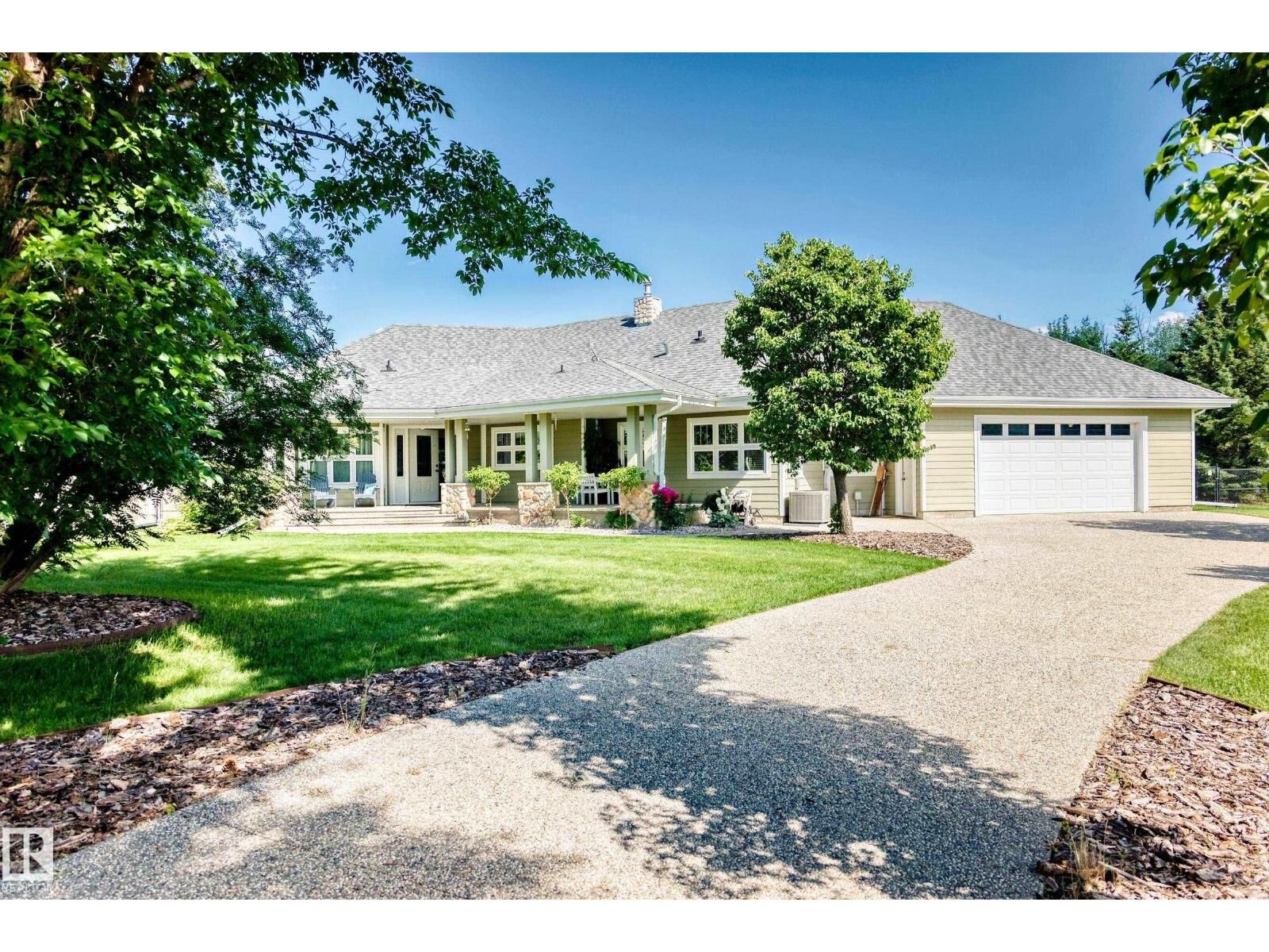 Property Photo: #51 26106 Twp Road 532 A AB T7Y 1A3