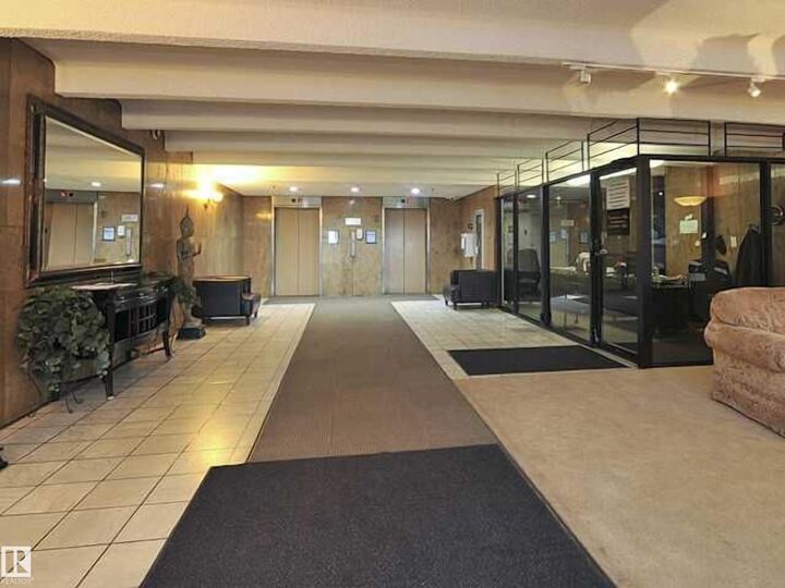 Property Photo: 9918 101 Street NW 1703 AB T5K 2L1